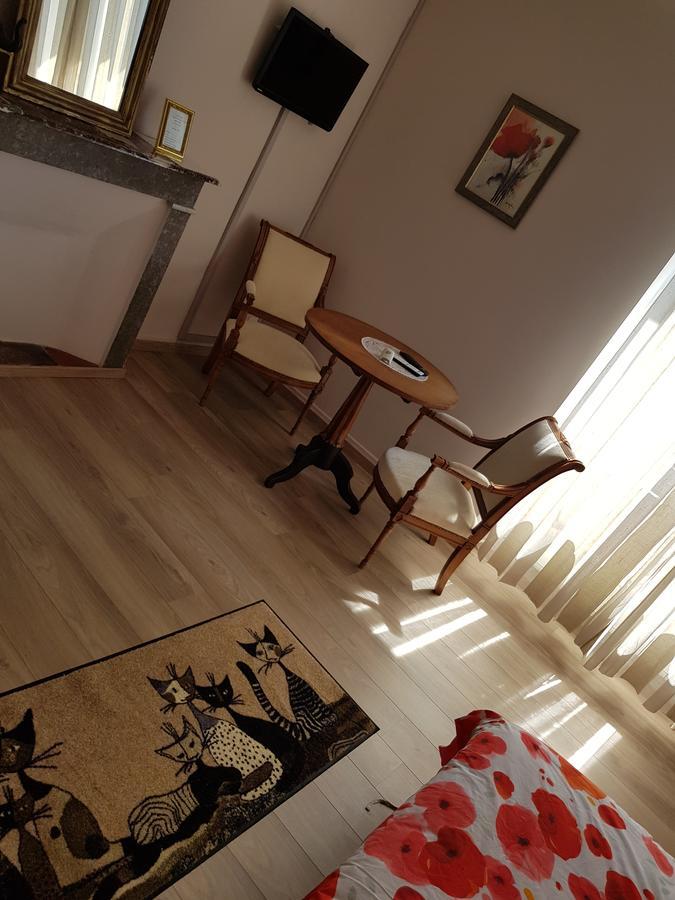 Bed and Breakfast La Pastorale Lagnes Экстерьер фото